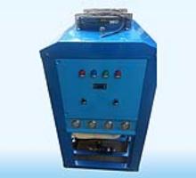 5匹頂出風工(gōng)業冷水機
